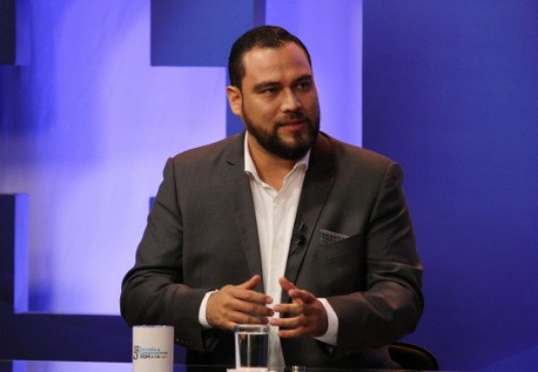 g11-cu_e520x360.jpg