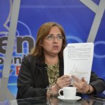 ENTREVISTA OCHO EN PUNTO MINISTRA DE SALUD