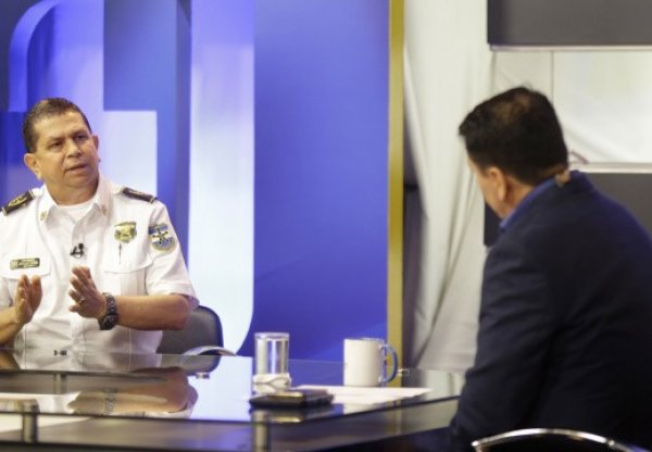 EntrevistaHechosDirectordePNC3cu_e520x360